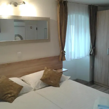 Palace Heritage Apartman *