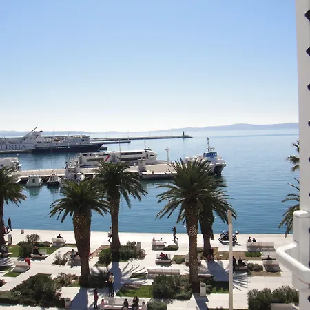 Palace Heritage דירה