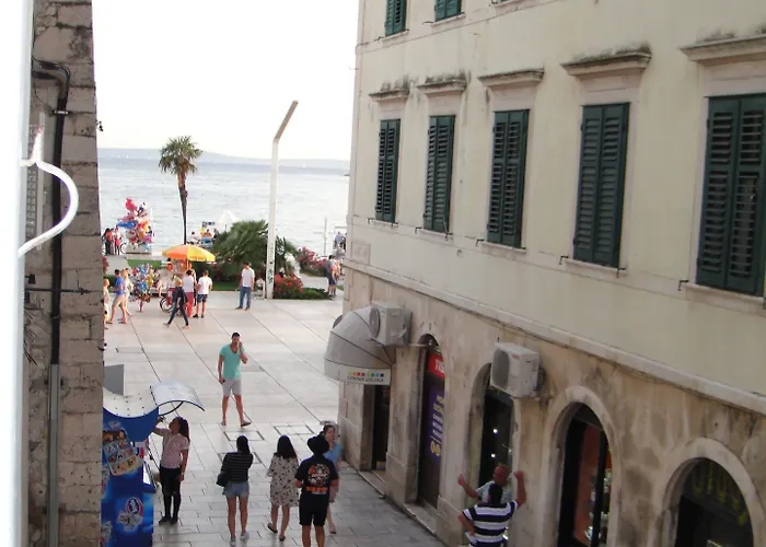 Palace Heritage דירה *