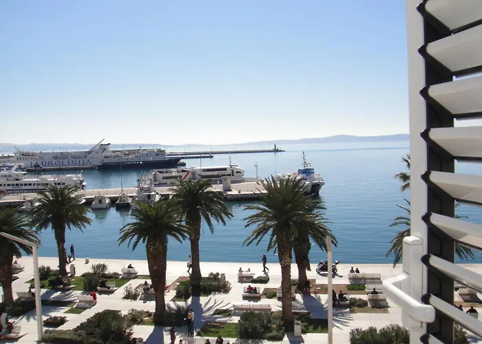 Palace Heritage ספליט