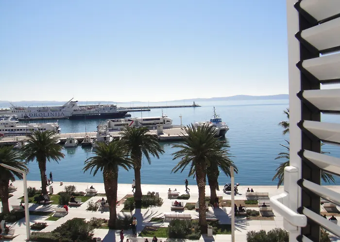 Palace Heritage アパート