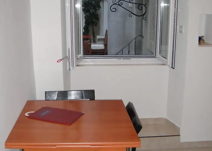 アパート Palace Heritage スプリト