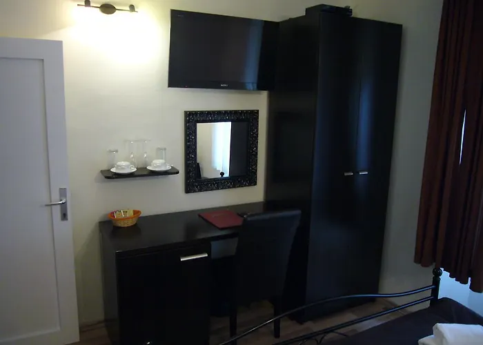 Palace Heritage Apartment